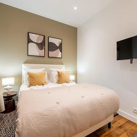 Appartamento Mobility Lease - Luxembourg Gardens & Montparnasse Parigi